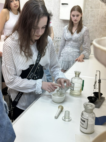 Посещение факультета фармацевтики.